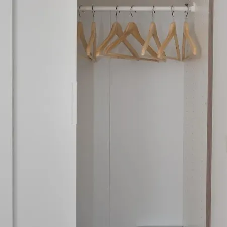 Flora Apartment *